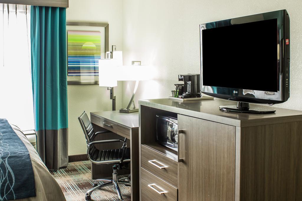 Comfort Inn Dunn Near I-95 Ngoại thất bức ảnh