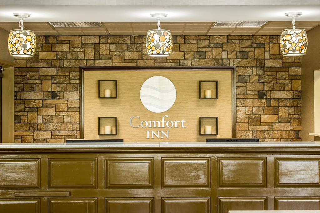 Comfort Inn Dunn Near I-95 Ngoại thất bức ảnh