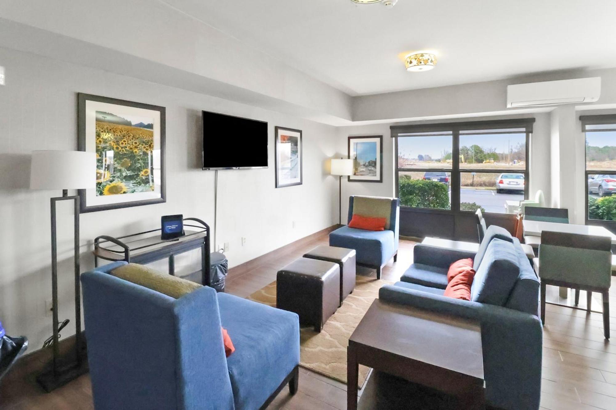 Comfort Inn Dunn Near I-95 Ngoại thất bức ảnh