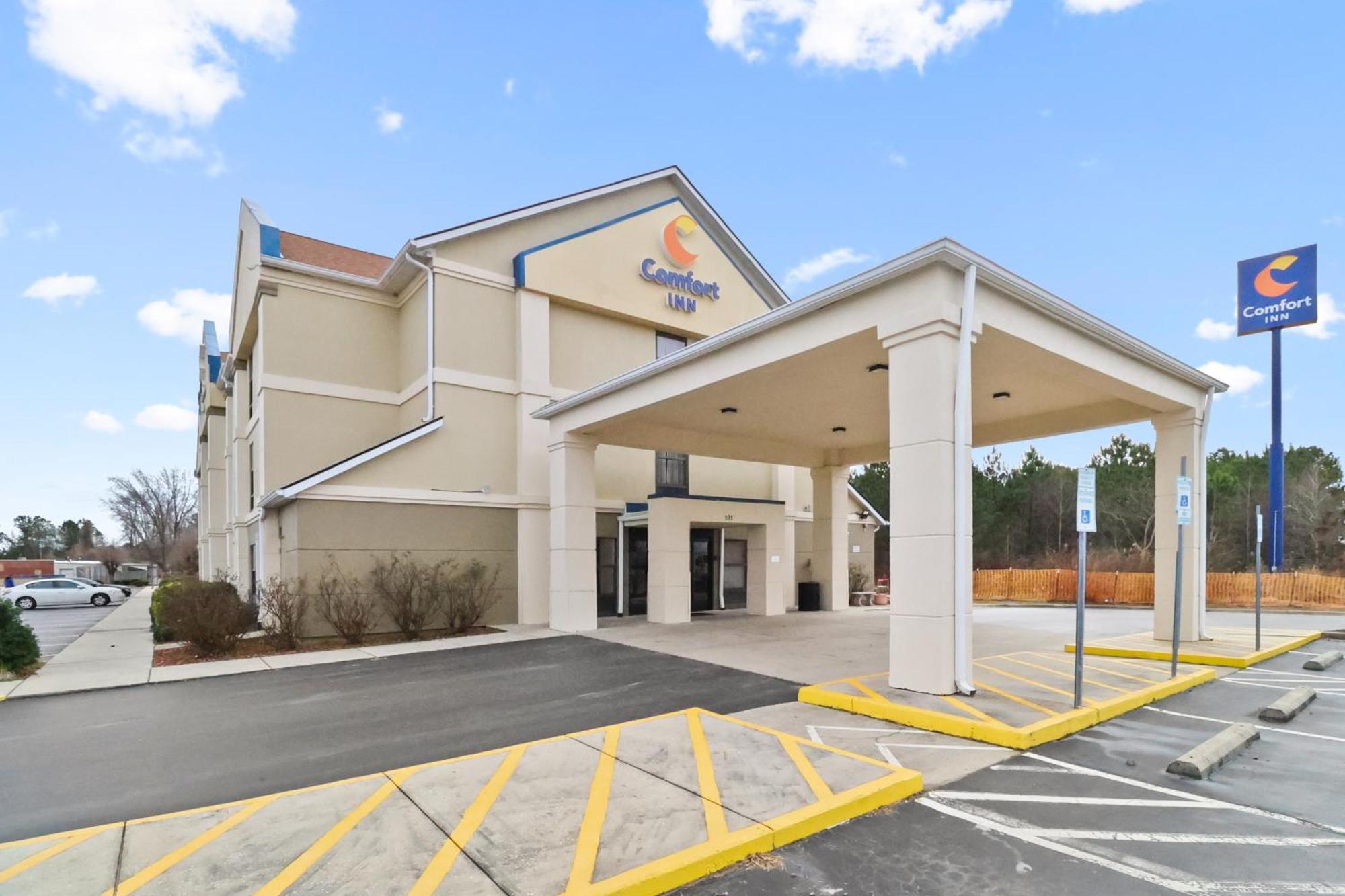 Comfort Inn Dunn Near I-95 Ngoại thất bức ảnh
